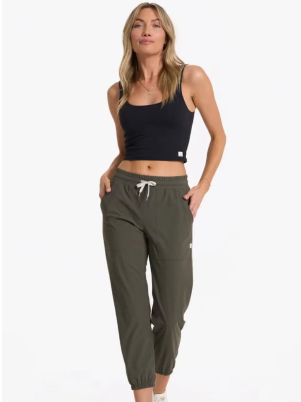 Vuori XL Miles Jogger in Oregano